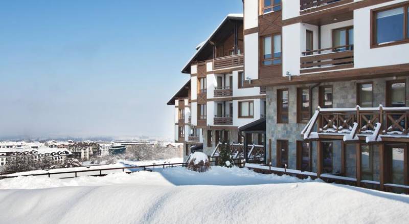 Green Life Ski & SPA Resort - Half Board