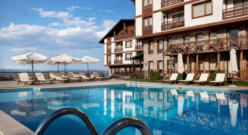 Green Life Ski & SPA Resort - Half Board