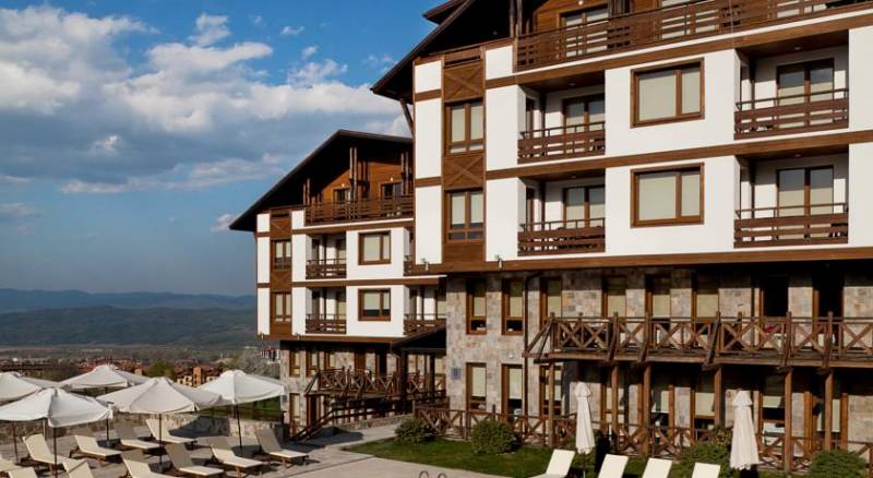 Green Life Ski & SPA Resort - Half Board