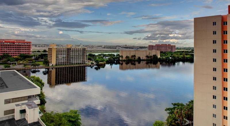 Hampton Inn & Suites Miami Airport South/Blue Lagoon