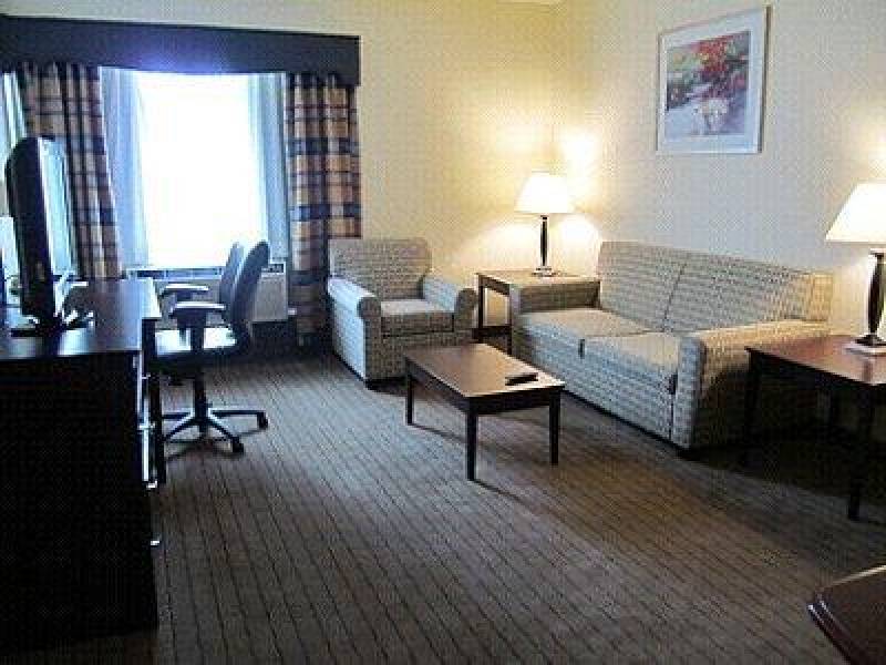 Holiday Inn Express Boston