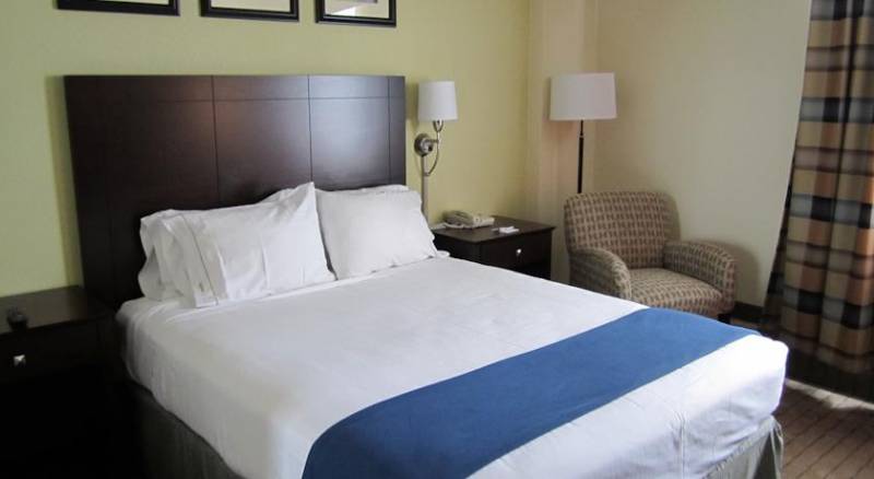 Holiday Inn Express Boston