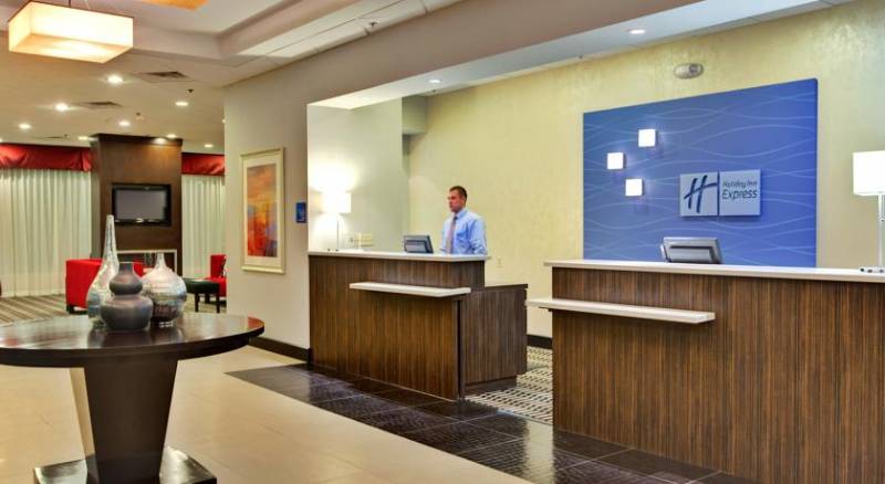 Holiday Inn Express Los Angeles LAX Airport