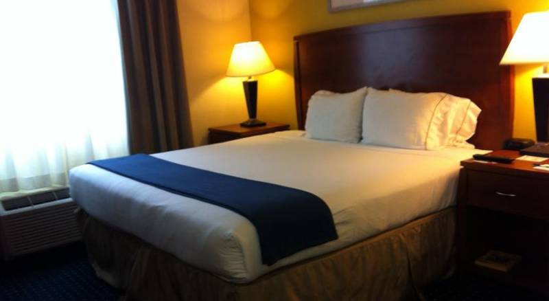 Holiday Inn Express Miami Airport Doral Area