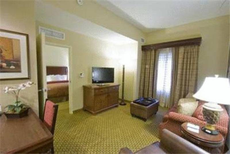 Homewood Suites by Hilton Miami - Airport West