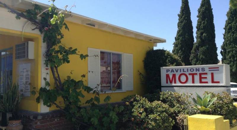 Pavilions Motel