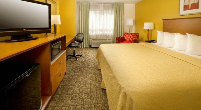 Quality Inn Miami Airport