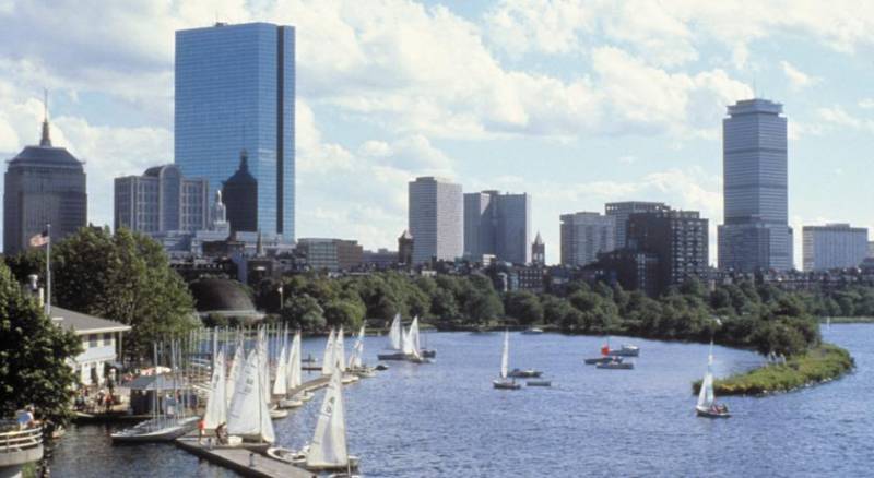 Residence Inn Boston Harbor on Tudor Wharf