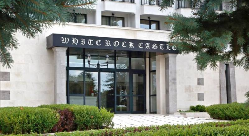 White Rock Castle Suite Hotel & SPA