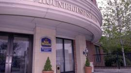 Best Western PLUS Roundhouse Suites Boston