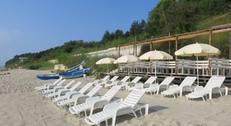 Albizia Beach Hotel