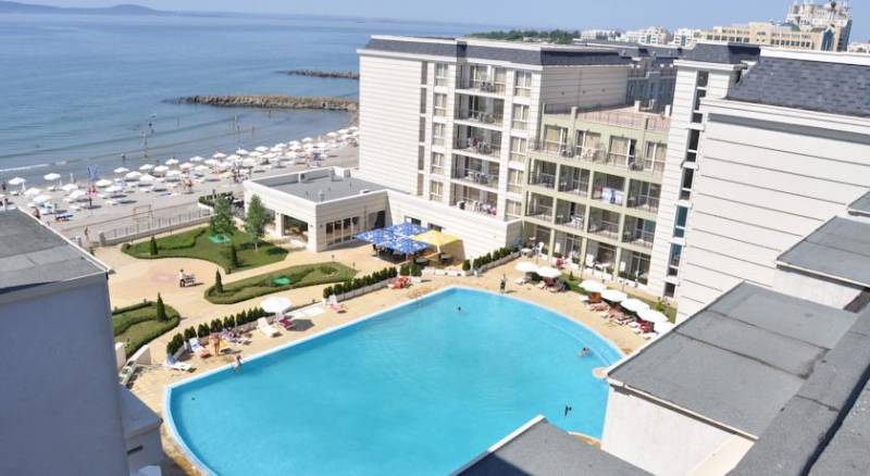 Festa Pomorie Resort