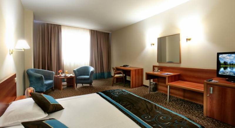 Golden Tulip Varna