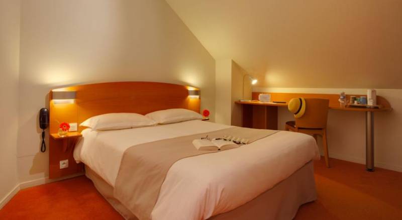 Kyriad Rennes Nord Hotel