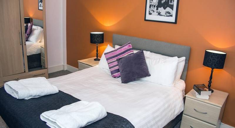 Base Serviced Apartments - Cumberland Apartments