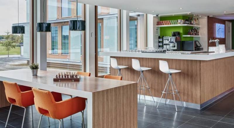 Holiday Inn Express Utrecht - Papendorp