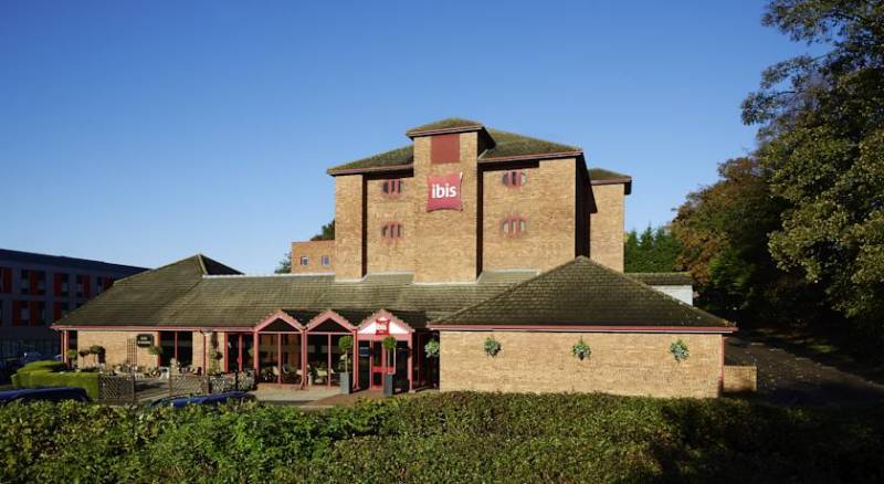 Ibis London Luton Airport