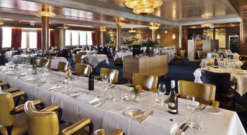 Ss Rotterdam Hotel en Restaurants