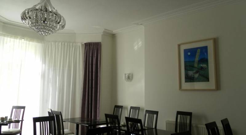 Trelawney Hotel - Guest House