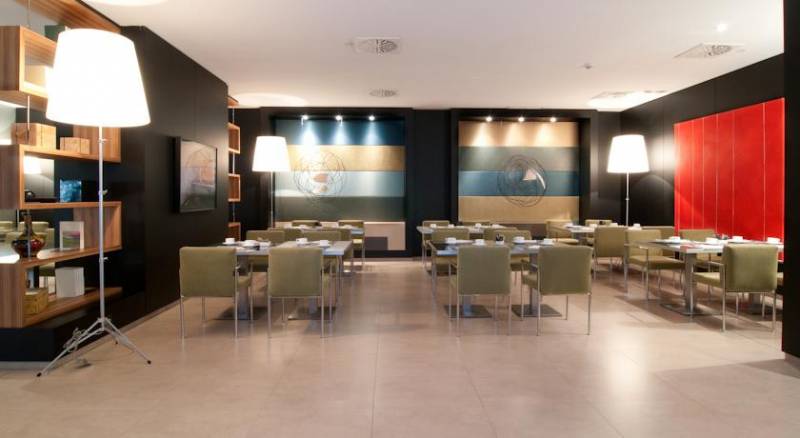 AC Hotel Alicante by Marriott