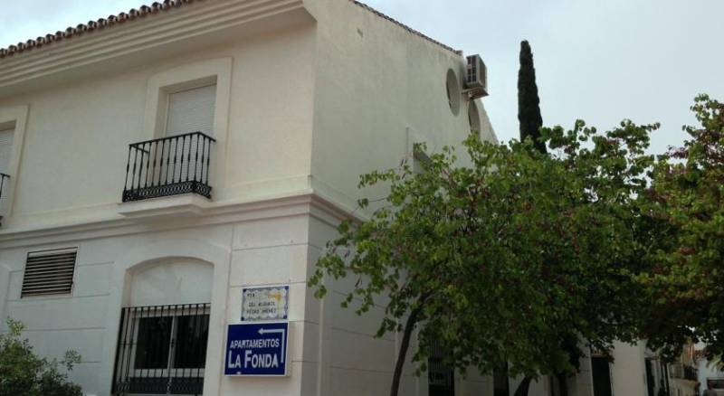 Apartamentos La Fonda