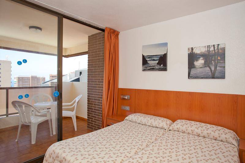 Apartamentos Levante Club