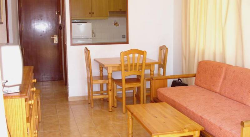 Apartamentos Torre Gerona