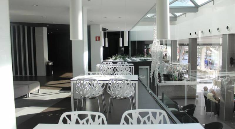 Flash Hotel Benidorm - Adults Only