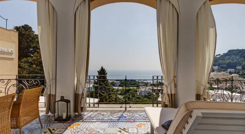 Capri Tiberio Palace