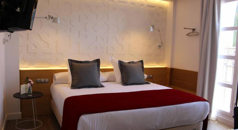 Hotel Boutique Caireles