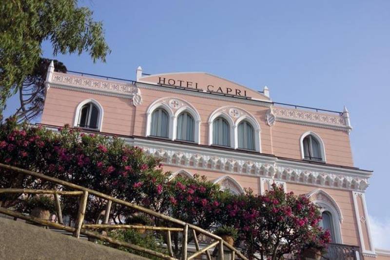 Hotel Capri