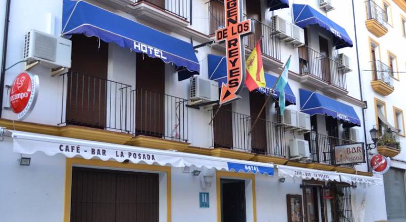 Hotel Virgen de los Reyes