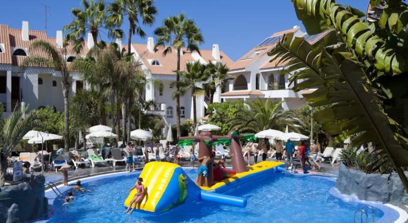 Paradise Park Fun Lifestyle Hotel