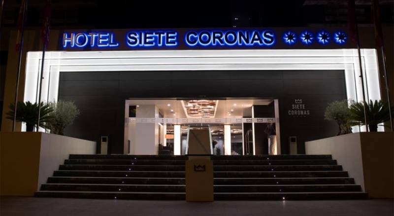 Silken Siete Coronas