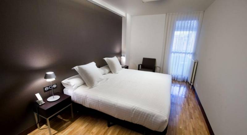 Suites Sercotel Mendebaldea