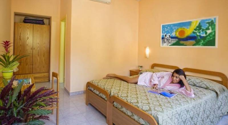 Albergo Villa Hibiscus