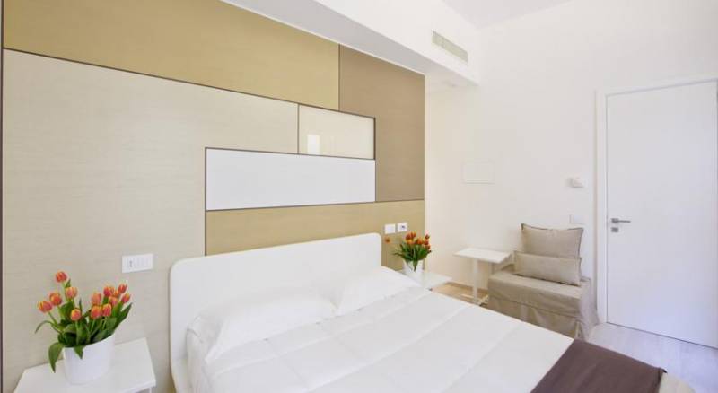 Santacroce Luxury Rooms