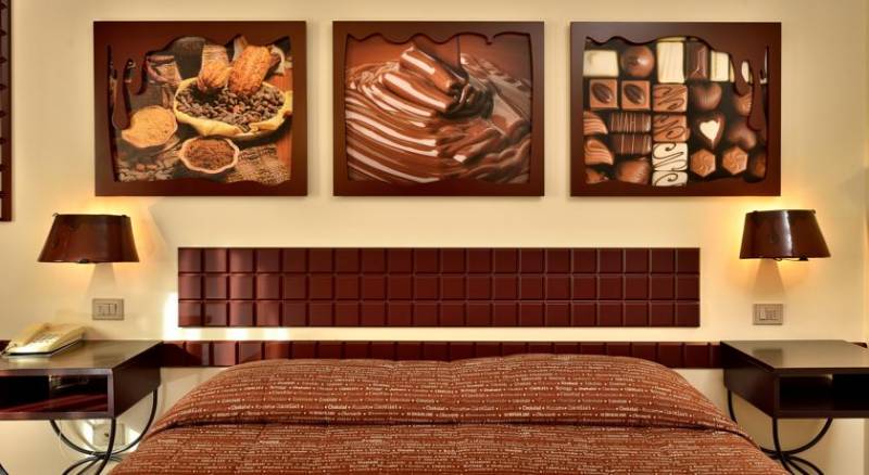 Etruscan Chocohotel