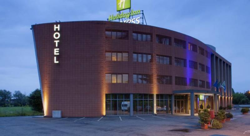 Holiday Inn Express Parma