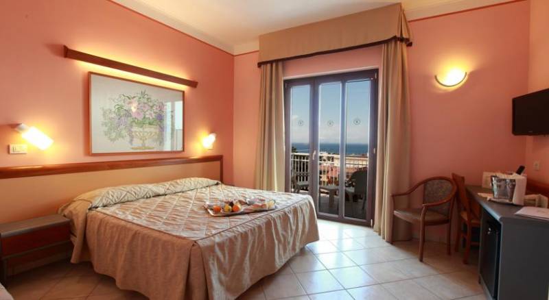 Hotel Caravel Sorrento