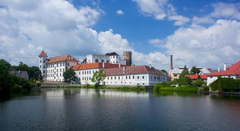 Hotel Concertino Zlatá Husa