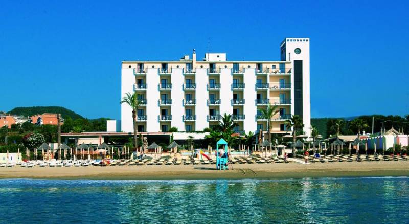 Mare Hotel