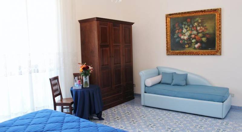 Piazza Tasso B&B