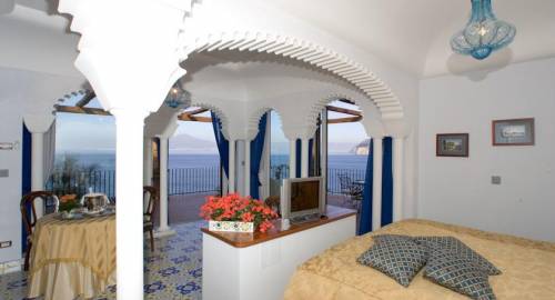 Hotel La Tonnarella