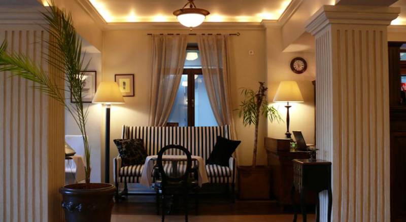 Arc de Triomphe by Residence Hotels