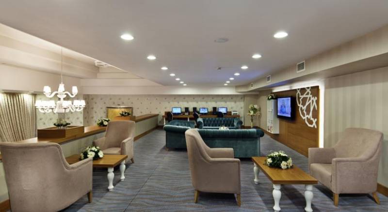 Best Western Plus Khan Hotel