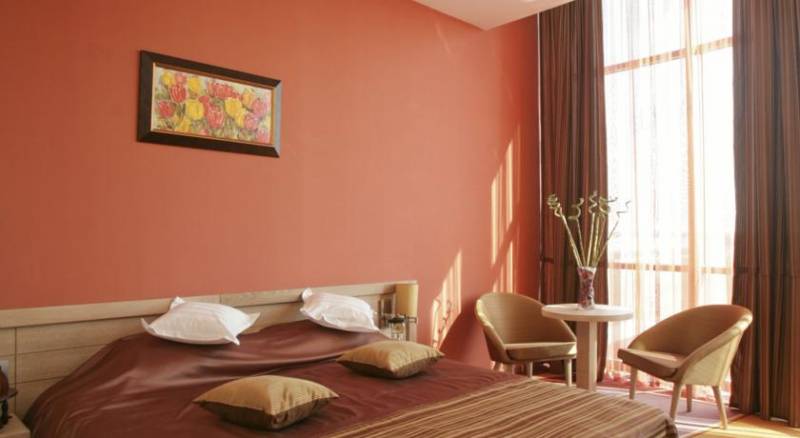 Best Western Plus Mari Vila Hotel