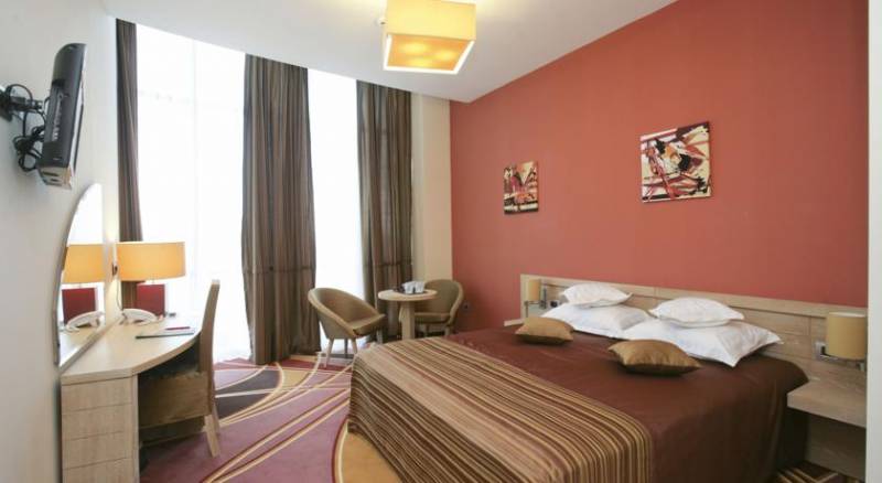 Best Western Plus Mari Vila Hotel