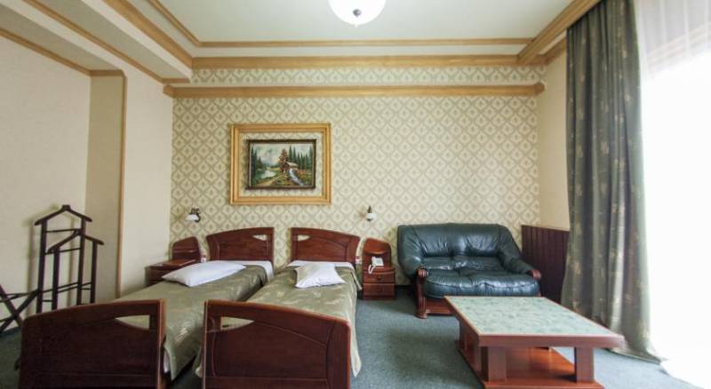 Bucharest Comfort Suites Hotel