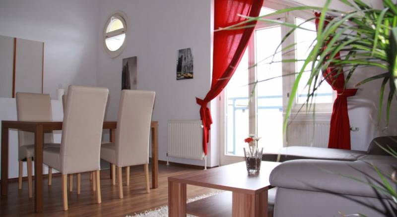 CheckVienna - Apartmenthaus Hietzing